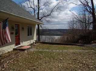 62 Bellevue Rd, Lloyd, NY 12528