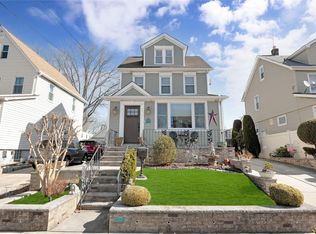 50-25 203rd St, Flushing, NY 11364