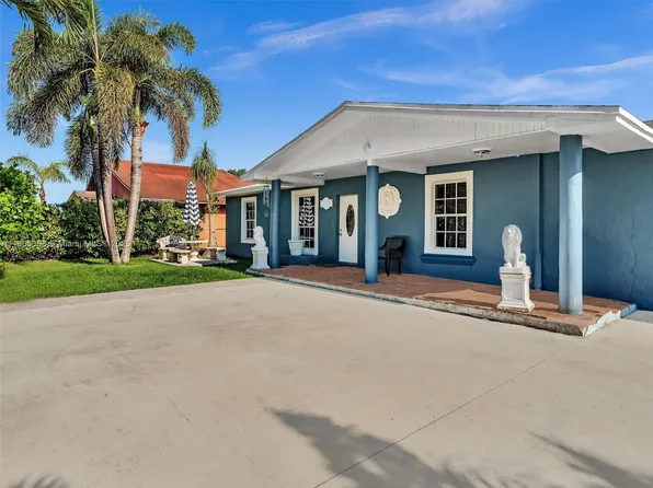 10775 SW 217th St, Miami, FL 33170