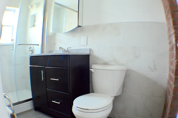 Rented by Capri Jet Realty Corp | media 30