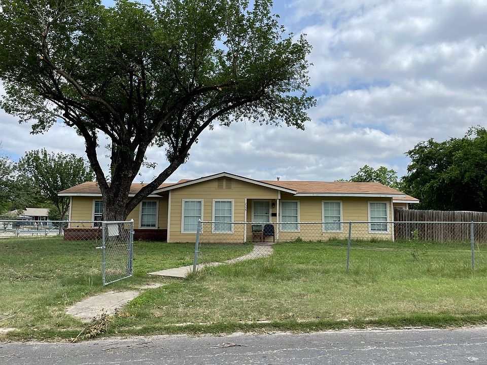 1st image of 2555 W Huisache Ave