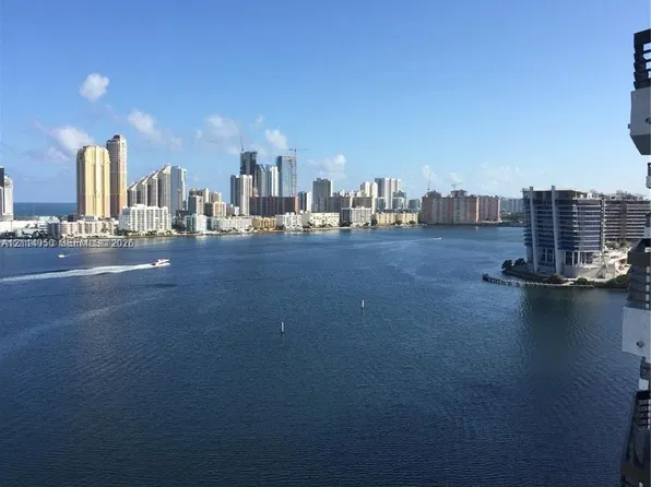 3530 Mystic Pointe Dr, Aventura, FL