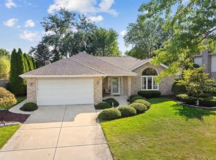 14857 S Eagle Ridge Dr, Homer Glen, IL 60491