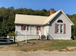 405 Waynesburg Rd, Washington, PA 15301