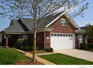 2916 Autumn Harvest Ln #2916, Charlotte, NC 28269
