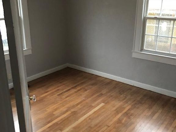 2nd image of 2325 Coker Ave