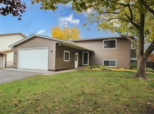 10461 Quince St NW, Coon Rapids, MN 55433