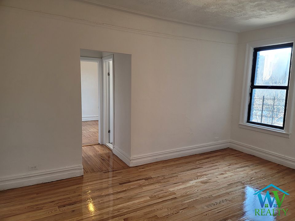 1st image of 2825 Grand Concourse #A3