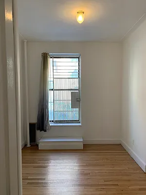 Rented by Manhattan Flats | media 23