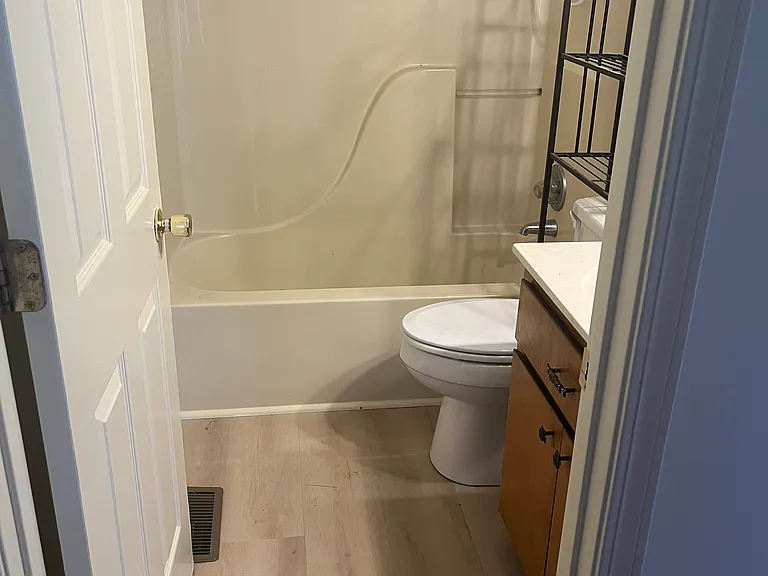 2218 Kim Dr — Photo 7