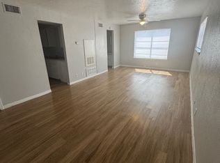 5236 Weber Rd #J-204, Corpus Christi, TX 78411