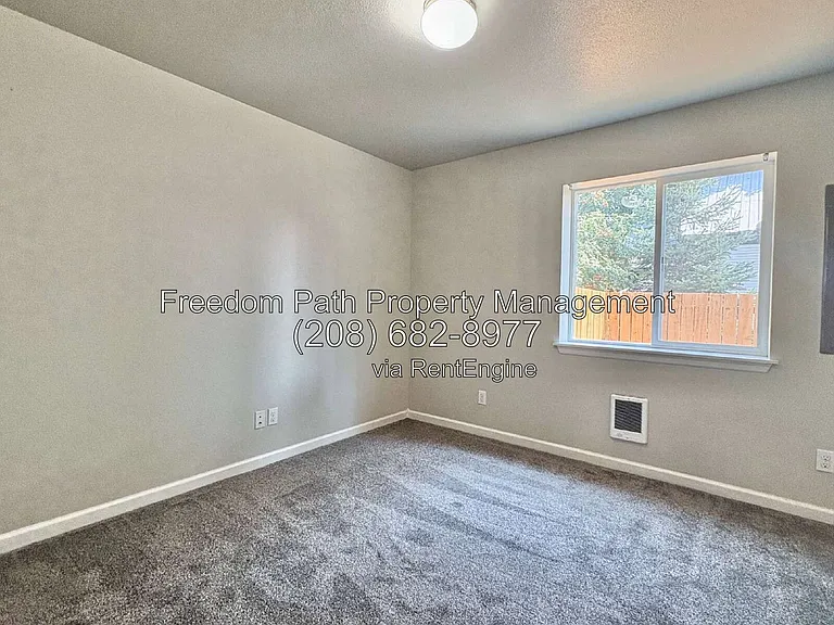 1212 E Sherman Ave #1 — Photo 6