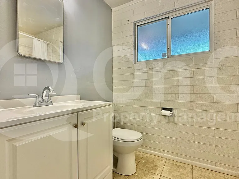 3122 E Hubbell St #B — Photo 4