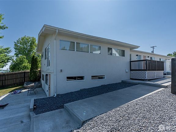 3rd image of 3013 W Lakeside Drive #1-5