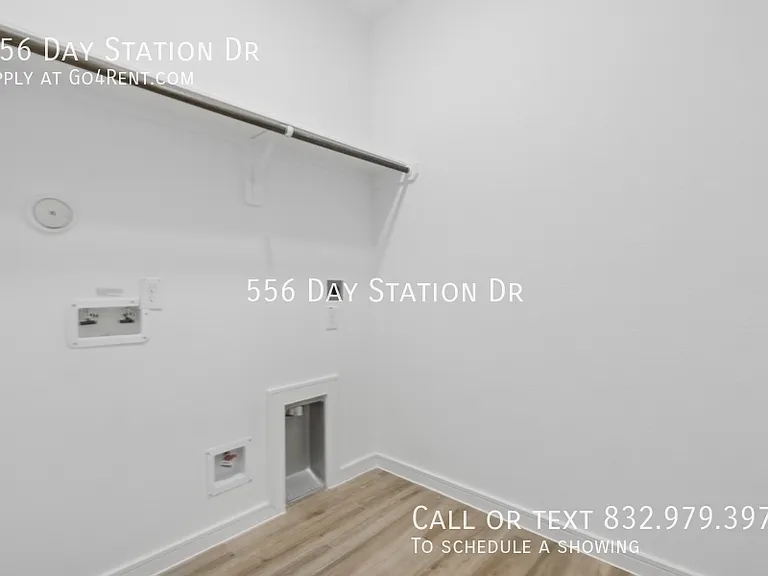 556 Day Station Dr — Photo 7