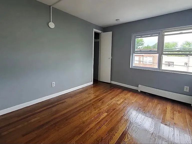 700 N 5th St #2L — Photo 6