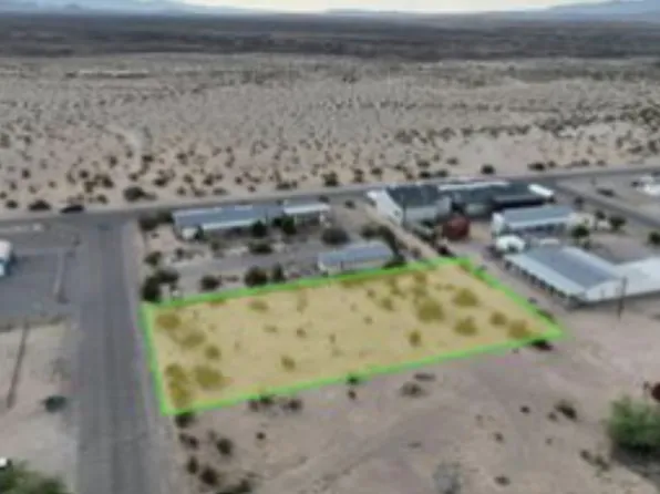 5476 Maricopa Dr, Topock, AZ 86436