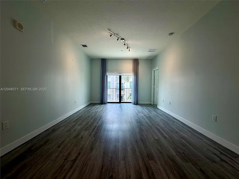 4740 NW 84th Ct #33 — Photo 8