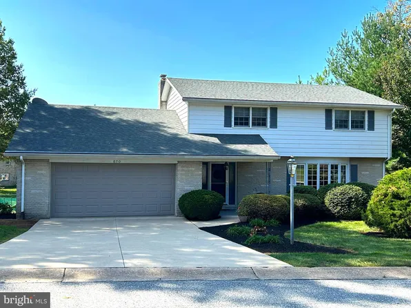 870 Satellite Dr, York, PA 17402