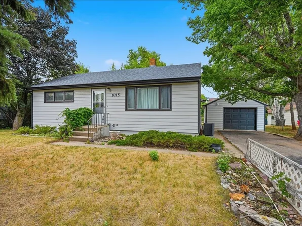1015 N 10th St, Spearfish, SD 57783