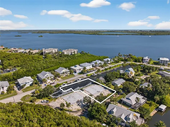 5270 94th Ln, Sebastian, FL 32958