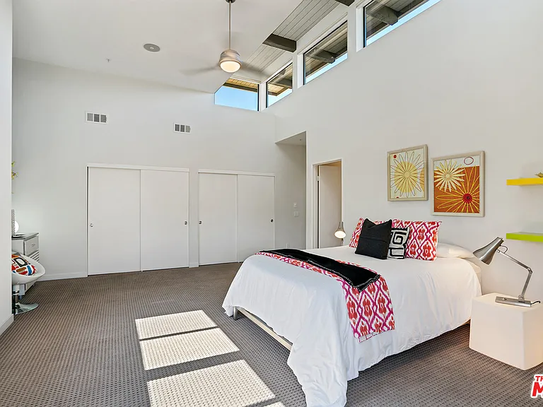 737 E Arenas Rd — Photo 11
