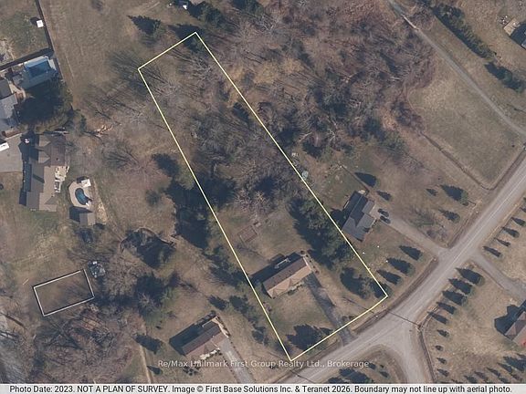 3rd image of 130 Saint Andrews Dr