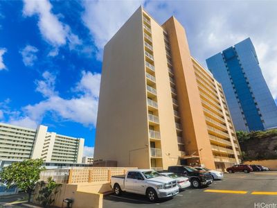 801 Ala Nioi Pl APT 1202, Honolulu, HI, 96818