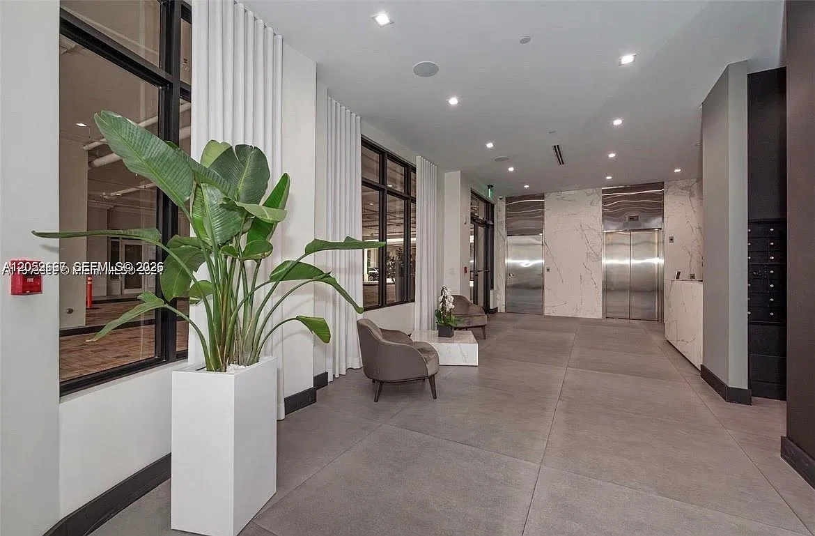 One Village Place Condo — Photo 2