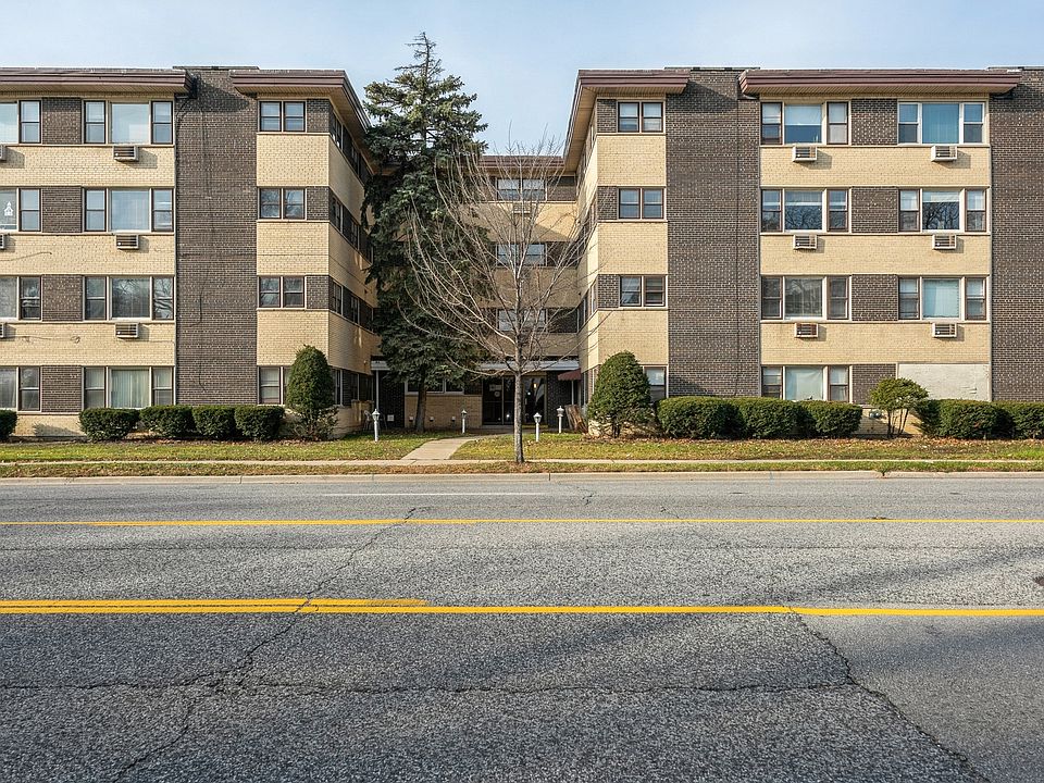 1st image of 8644 N Skokie Blvd #306