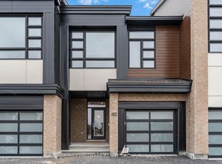 182 Hawkeswood Dr, Ottawa, ON K4M 0E6