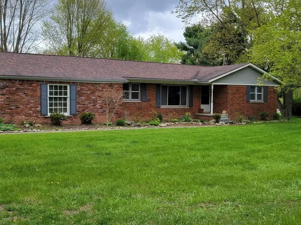 3293 Weygant Dr, Rochester, MI 48306