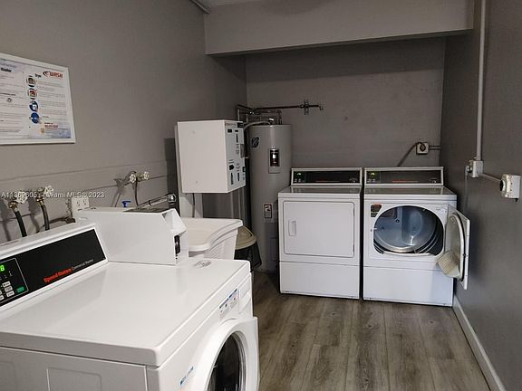 5th image of 421 NE 1st St APT 108