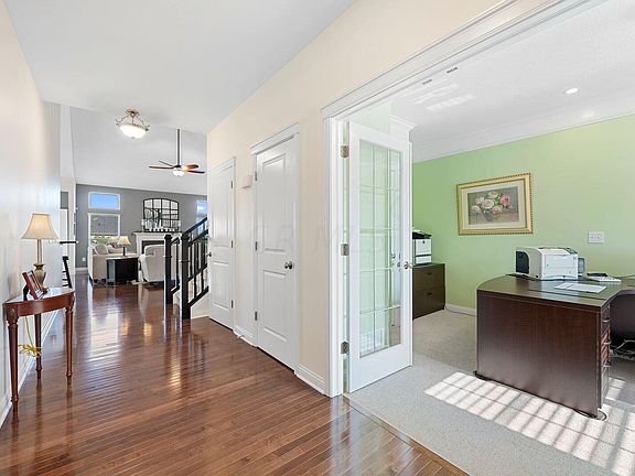 5th image of 4823 Lynn Dr