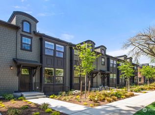 2111 9th Ave W #22, Seattle, WA 98119