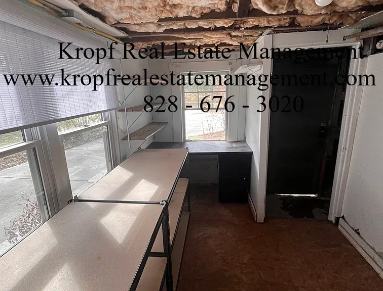 138 Murdock Ave — Photo 34