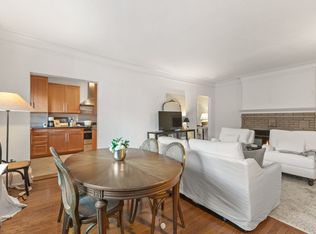 4 Lafayette Ct APT 2A, Greenwich, CT 06830