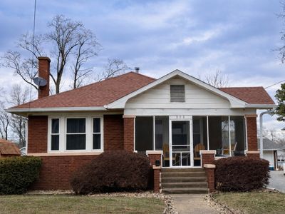 305 W 5th St, Benton, IL, 62812