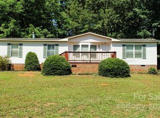 1134 Shiloh Dr, Lancaster, SC 29720