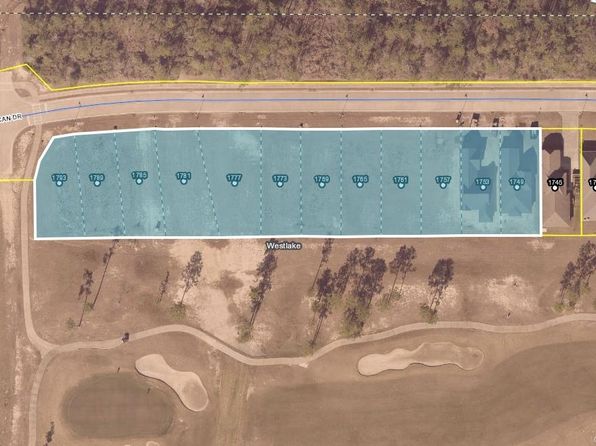 1769 Pelican Dr, Westlake, LA 70669