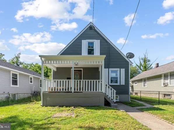 3319 D St SE, Washington, DC 20019