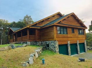 183 Forest Lake Dr, Andover, NJ 07821