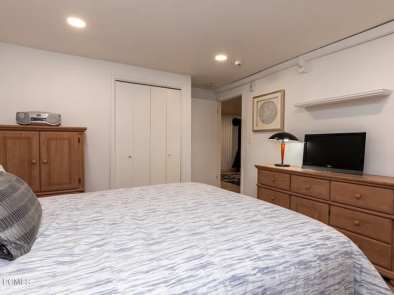 1482 Empire Ave #M3 — Photo 13
