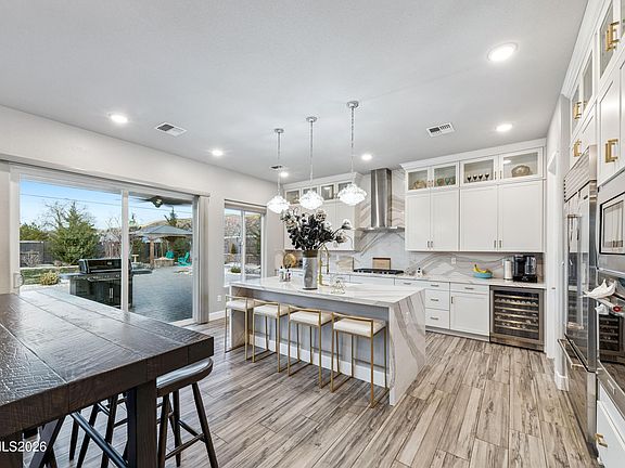 4th image of 1213 Crawford Creek Ct