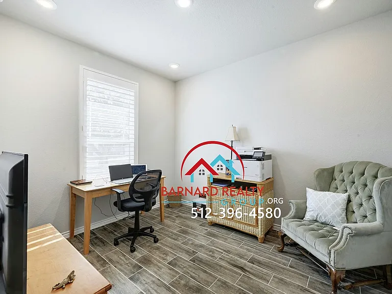 205 Eagle Dr — Photo 21