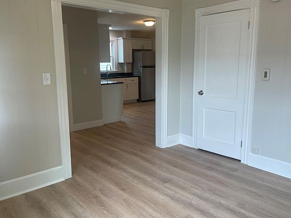 5th image of 38 Graham St #101