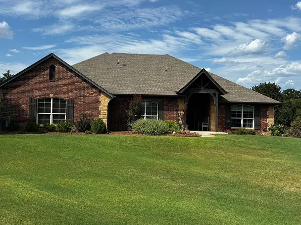 1275 Stone Ridge Dr, Edmond, OK 73034