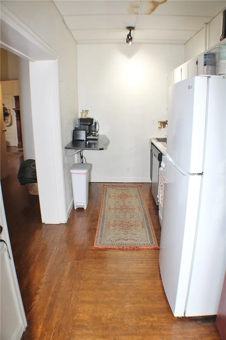 1 bed, $1,450 — Photo 4