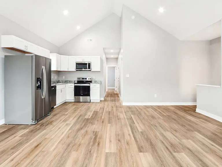 2805 N Talbott St #B — Photo 5