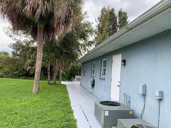 5th image of 12116 Margarita Ave